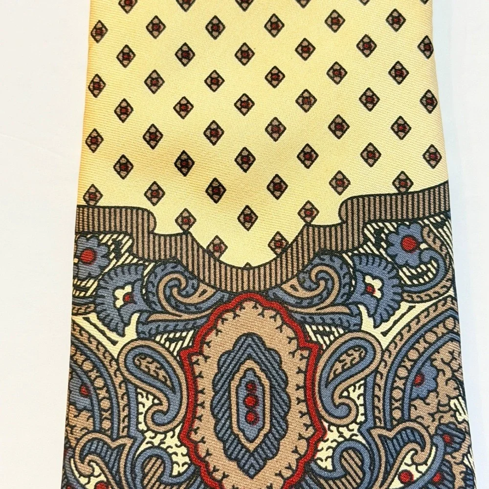 Nicola Paone Silk Tie Yellow Cream Paisley Geometric Handmade Italy Necktie Vtg